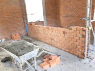 I helped butter the bricks for this wall......pat pat on my back! lol